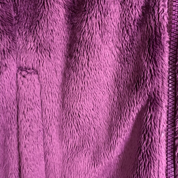 Northface Fuzzy Purple Jacket - Picture 6 of 6